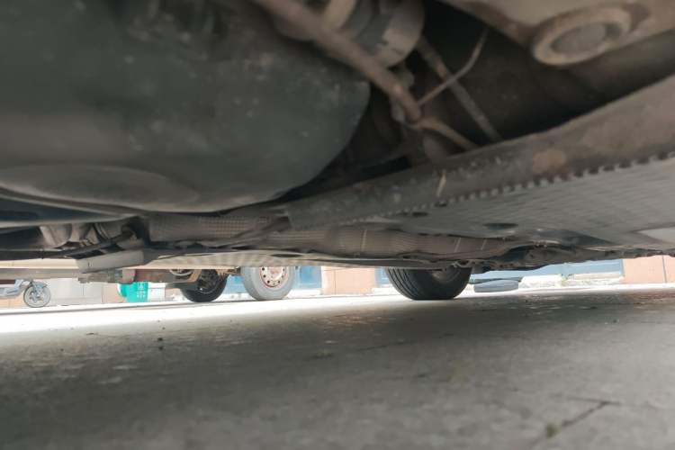 Used Skoda Octavia 2010 1.6L Automatic Yijun Edition Chassis Front Left