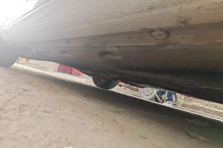 Used Skoda Octavia 2010 2.0L Manual Yijun Edition Chassis Front Right