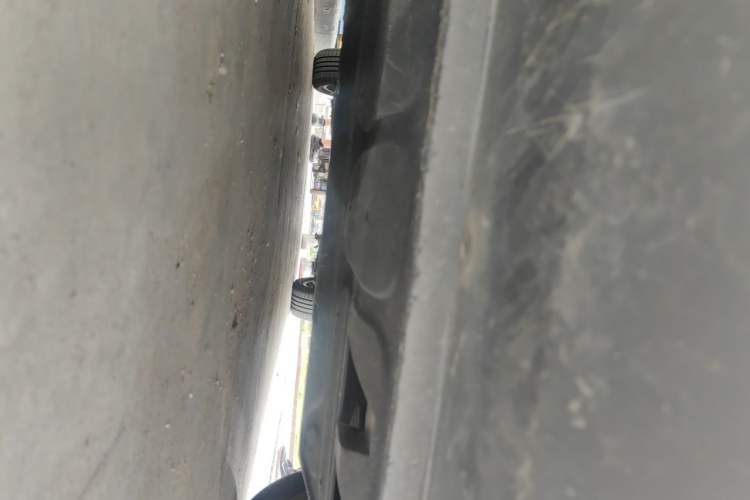 Used Skoda Octavia 2010 1.6L Manual Eado Edition Chassis Front