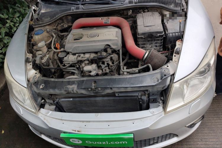 Used Skoda Octavia 2010 2.0 TSI RS Engine Bay