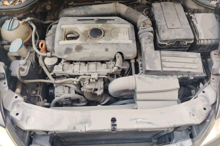 Used Skoda Octavia 2010 1.8TSI DSG Yijun Edition Engine Bay