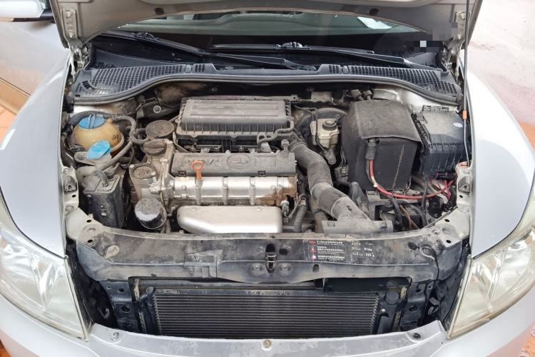 Used Skoda Octavia 2010 1.6L Manual Eado Edition Engine Bay