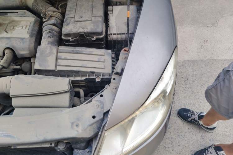 Used Skoda Octavia 2010 1.8TSI DSG Yijun Edition Engine Bay Left