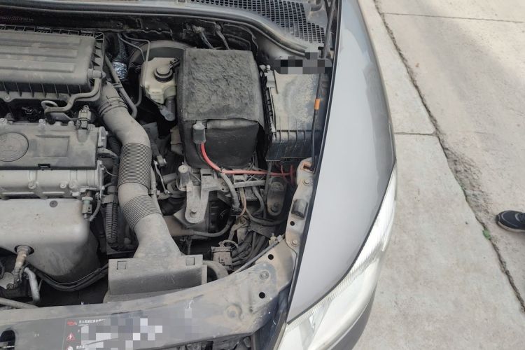 Used Skoda Octavia 2010 1.6L Manual Eado Edition Engine Bay Left