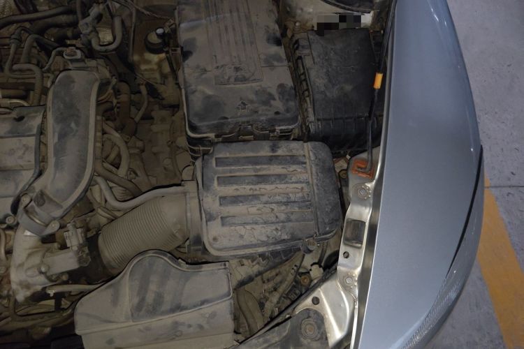 Used Skoda Octavia 2010 1.4TSI DSG Yijun Edition Engine Bay Left