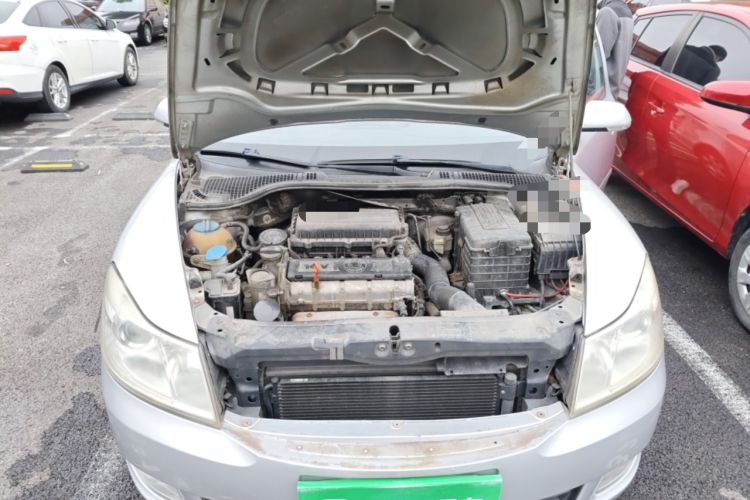 Used Skoda Octavia 2010 1.6L Automatic Yijun Edition Engine Bay