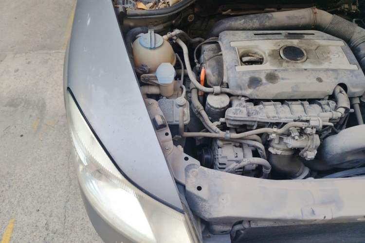 Used Skoda Octavia 2010 1.8TSI DSG Yijun Edition Engine Bay Right