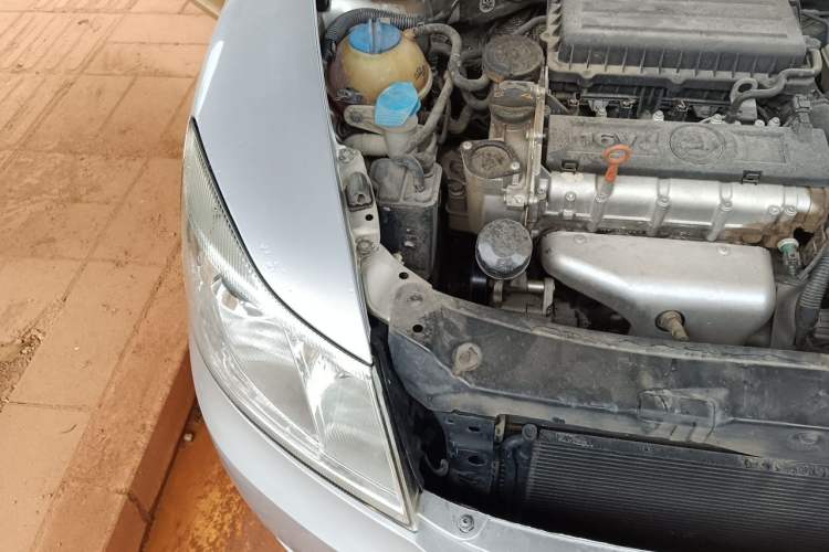 Used Skoda Octavia 2010 1.6L Manual Eado Edition Engine Bay Right