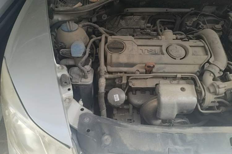 Used Skoda Octavia 2010 1.4TSI DSG Yijun Edition Engine Bay Right