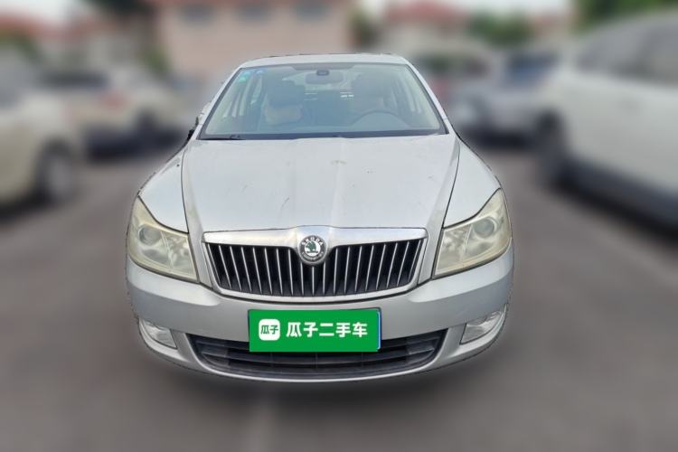 Used Skoda Octavia 2010 1.6L Automatic Yijun Edition Front