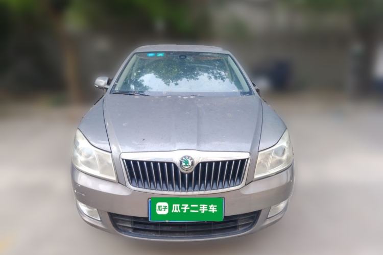 Used Skoda Octavia 2010 1.8TSI DSG Yijun Edition Front