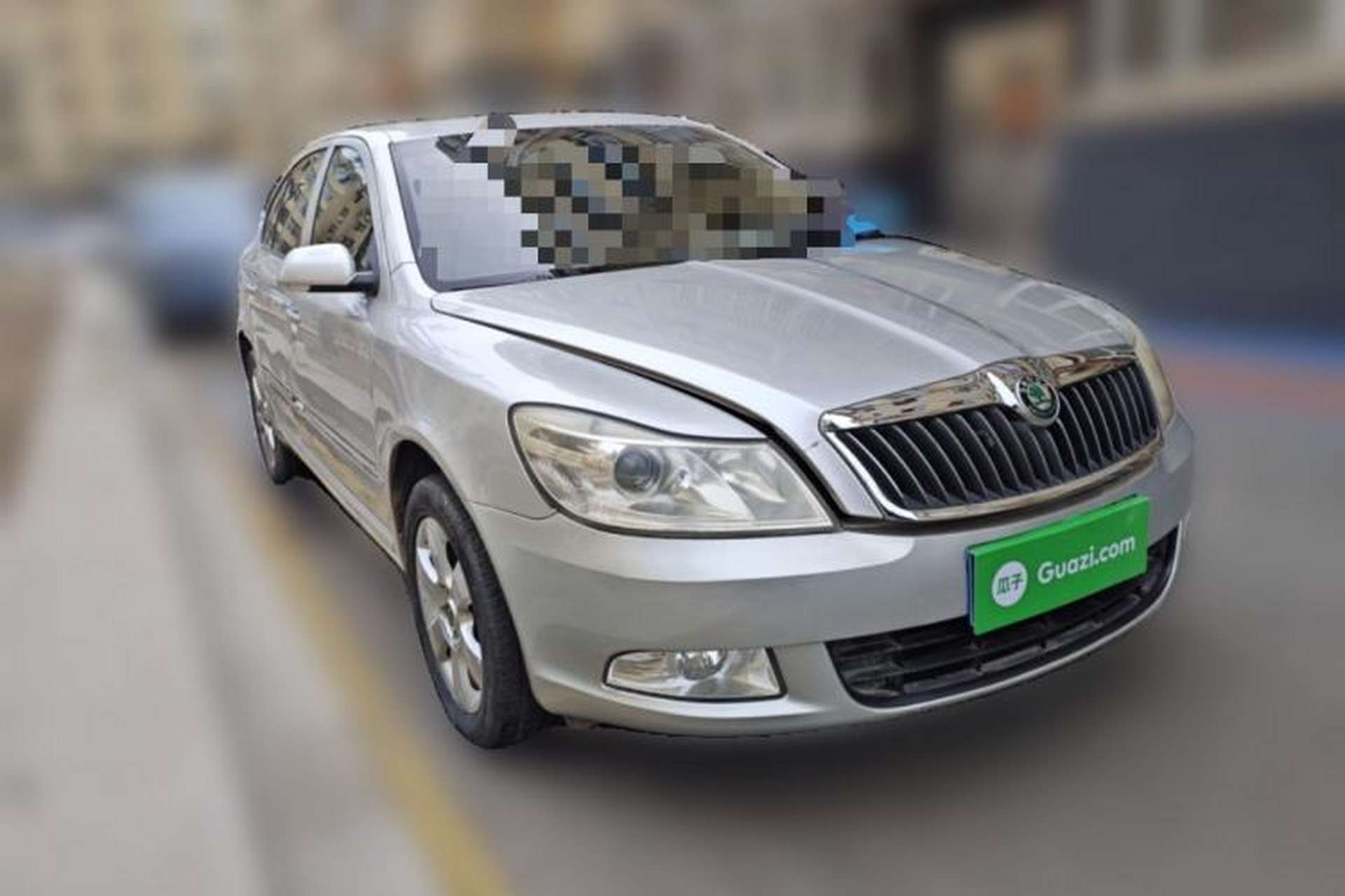 Used Skoda Octavia 2010 1.4TSI DSG Yijun Edition Front Right 45 Deg