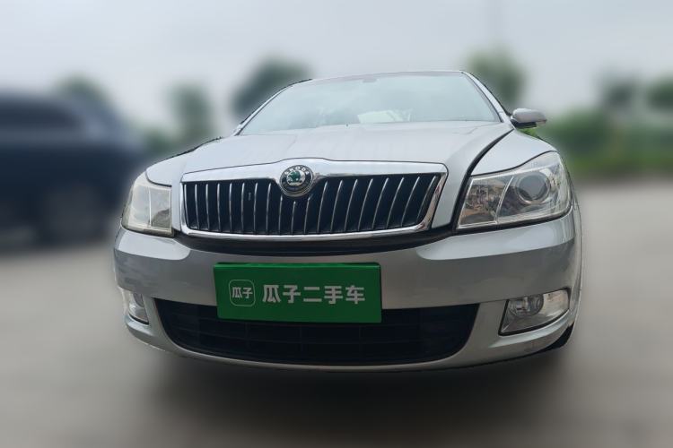 Used Skoda Octavia 2010 1.6L Automatic Yijun Edition Front
