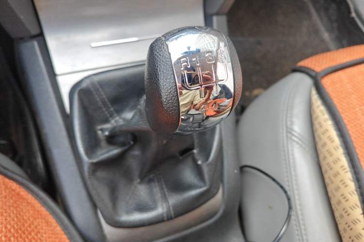Used Skoda Octavia 2010 1.6L Manual - Yijun Version Gear Lever