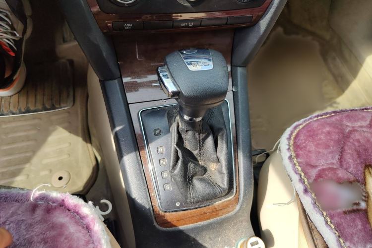 Used Skoda Octavia 2010 1.8TSI DSG Yijun Edition Gear Lever