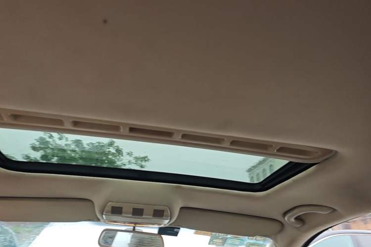 Used Skoda Octavia 2010 1.6L Automatic Yijun Edition Headliner
