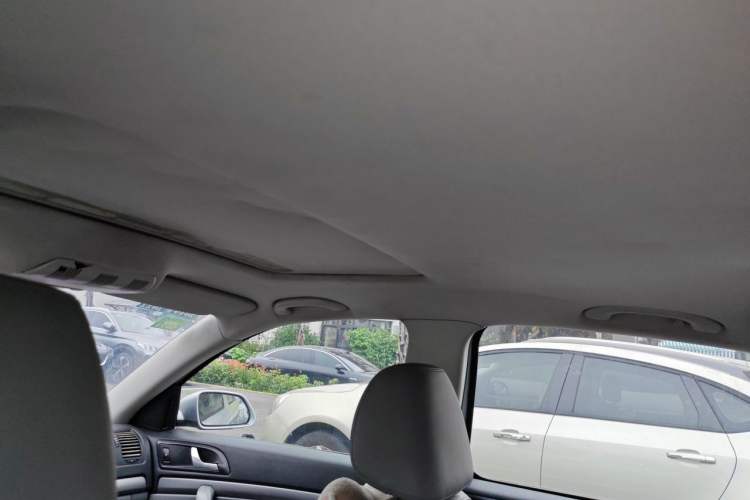 Used Skoda Octavia 2010 1.6L Automatic Yijun Edition Headliner
