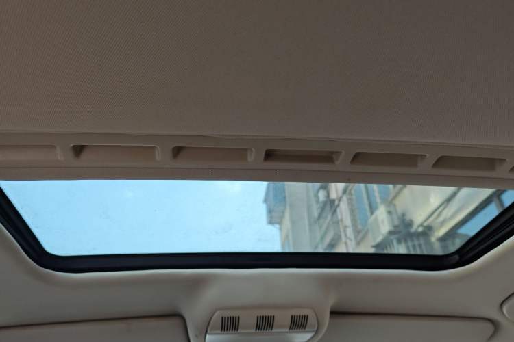 Used Skoda Octavia 2010 1.6L Automatic Yijun Edition Headliner