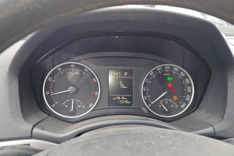 Used Skoda Octavia 2010 1.6L Automatic Yijun Edition Instrument Cluster