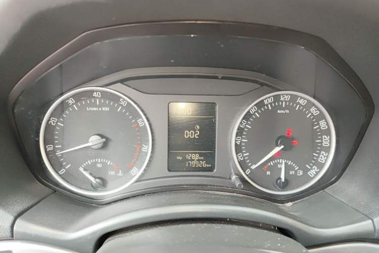Used Skoda Octavia 2010 1.4 TSI Manual Yijun Edition Instrument Cluster