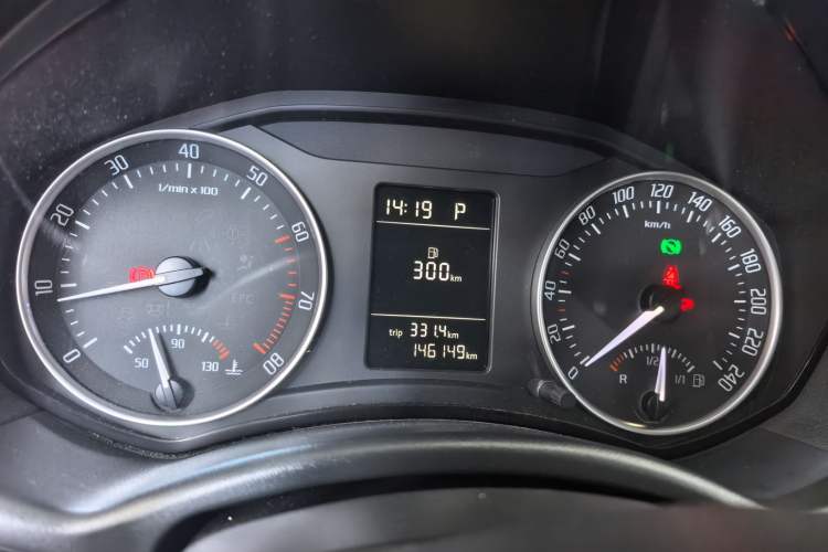 Used Skoda Octavia 2010 1.6L Automatic Eado Edition Instrument Cluster