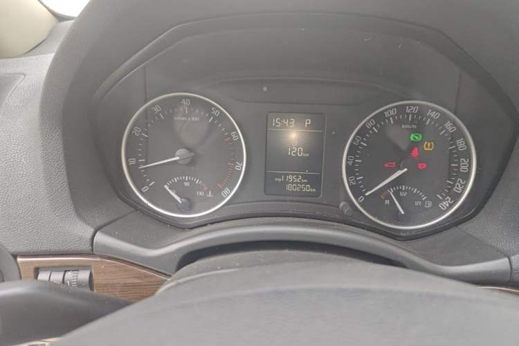 Used Skoda Octavia 2010 1.8TSI DSG Yijun Edition Instrument Cluster