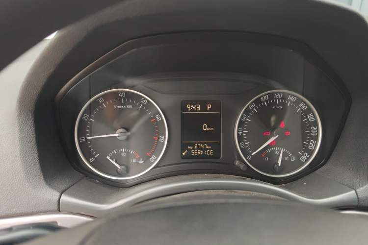 Used Skoda Octavia 2010 1.6L Automatic Yijun Edition Instrument Cluster