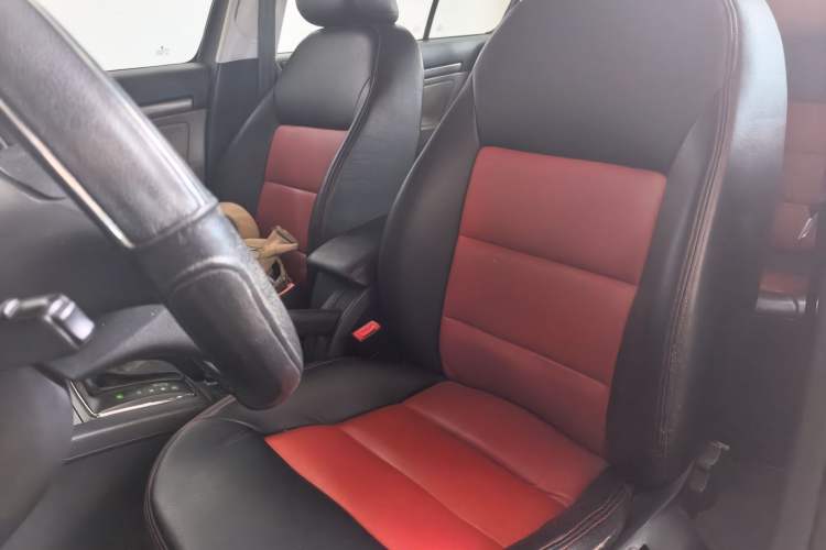 Used Skoda Octavia 2010 1.6L Automatic Eado Edition Left Front Seat