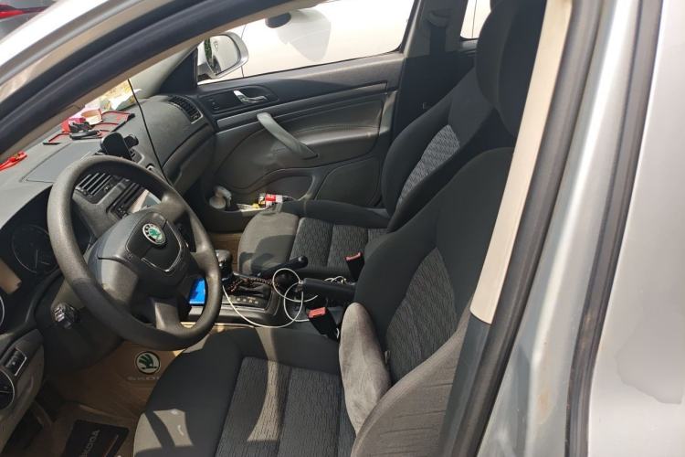 Used Skoda Octavia 2010 1.6L Automatic Eado Edition Left Front Seat