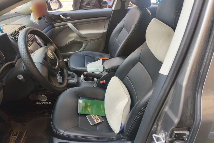 Used Skoda Octavia 2010 1.6L Automatic Eado Edition Left Front Seat
