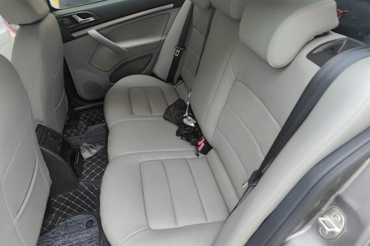 Used Skoda Octavia 2010 1.6L Manual Eado Edition Left Rear Seat