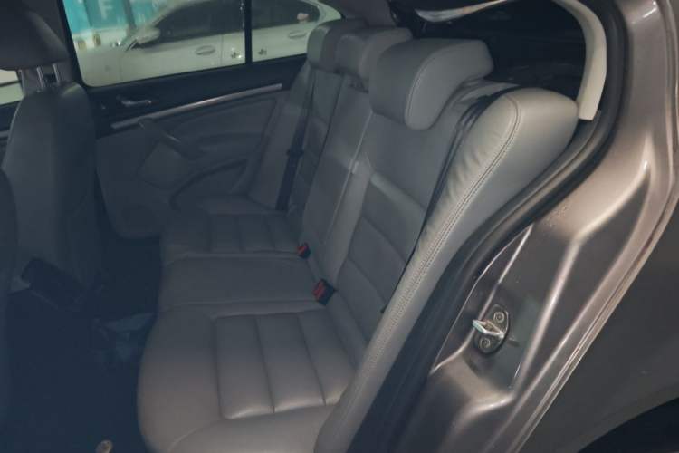 Used Skoda Octavia 2010 1.4TSI DSG Yijun Edition Left Rear Seat