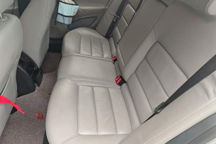 Used Skoda Octavia 2010 1.6L Automatic Yijun Edition Left Rear Seat