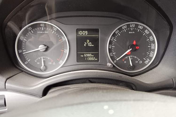 Used Skoda Octavia 2010 1.6L Manual Eado Edition Odometer Close Up