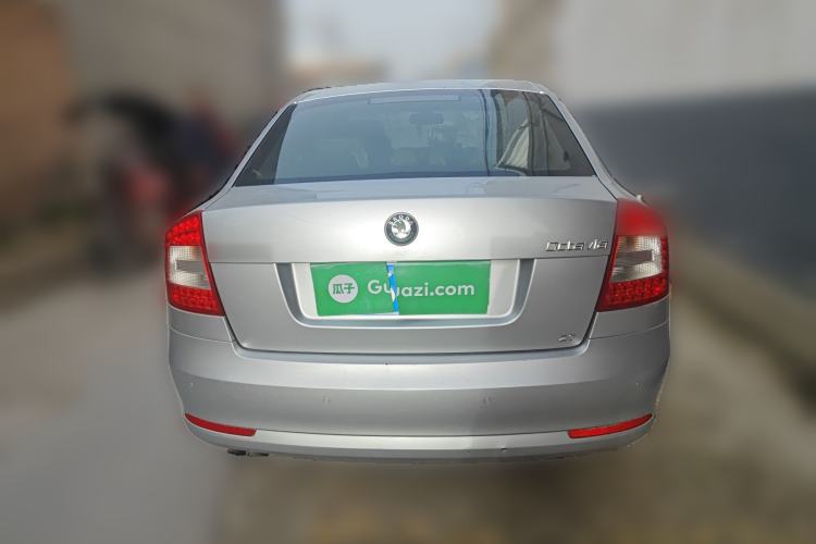 Used Skoda Octavia 2010 2.0L Manual Yijun Edition Rear