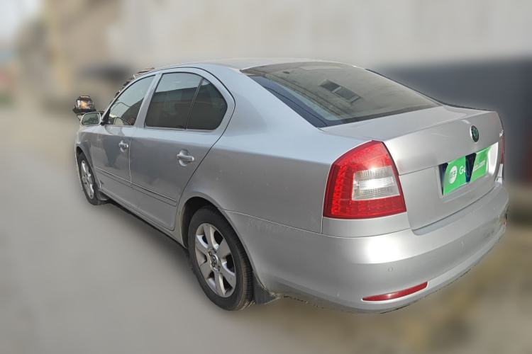Used Skoda Octavia 2010 2.0L Manual Yijun Edition Rear Left 45 Deg