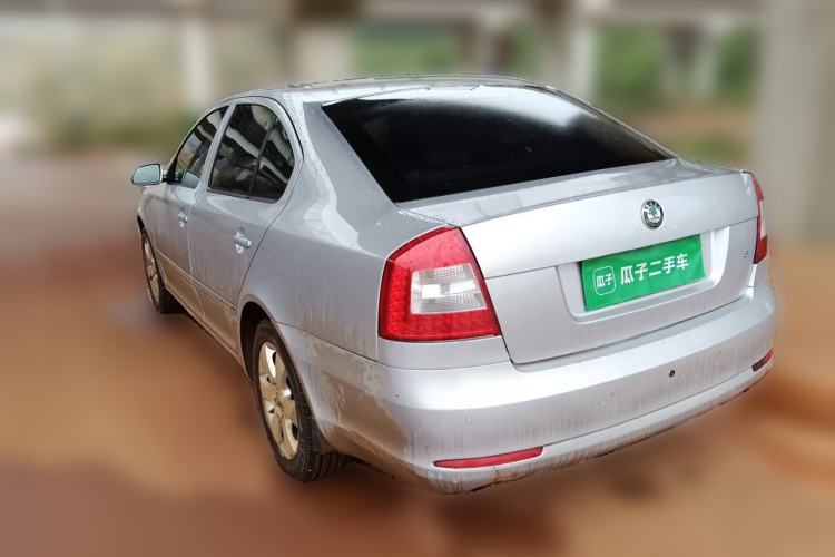 Used Skoda Octavia 2010 1.6L Manual Eado Edition Rear Left 45 Deg