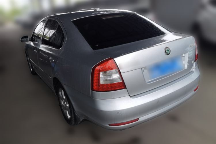 Used Skoda Octavia 2010 2.0L Automatic Yijun Edition Rear Left 45 Deg