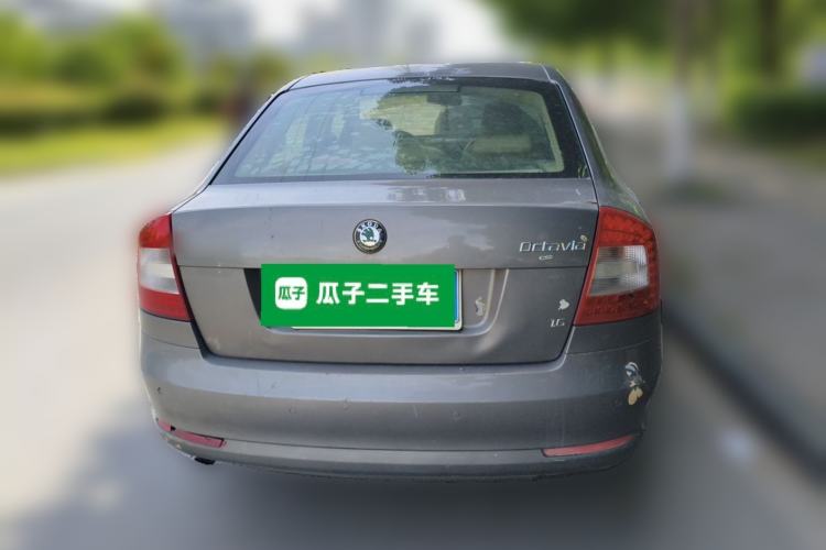 Used Skoda Octavia 2010 1.6L Manual - Yijun Version Rear