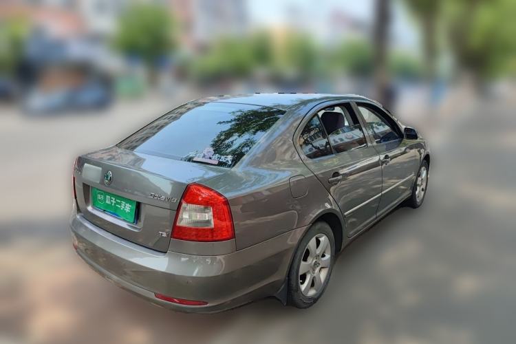 Used Skoda Octavia 2010 1.4 TSI Manual Yijun Edition Rear Right 45 Deg