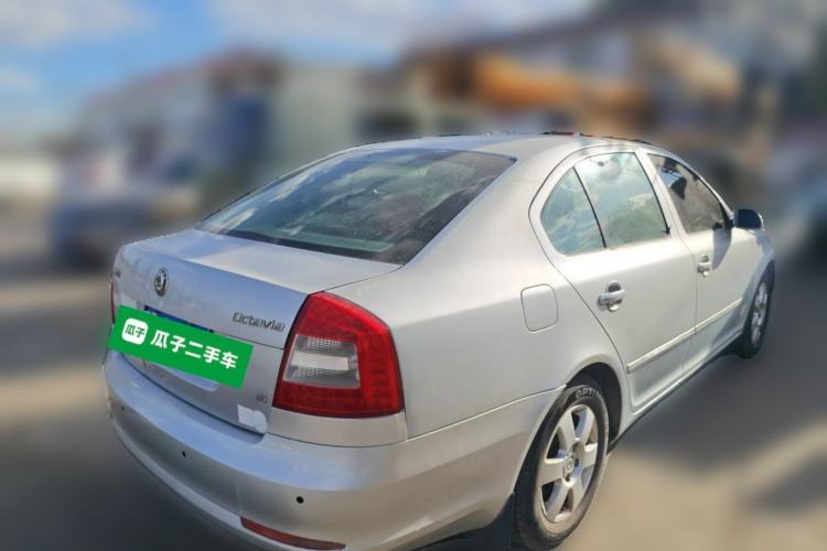 Used Skoda Octavia 2010 1.6L Manual - Yijun Version Rear Right 45 Deg