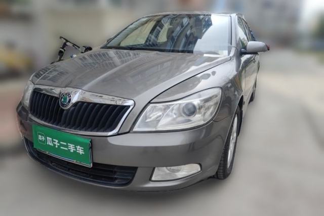 Ojetý Skoda Octavia 2010 1.6L Manual Eado Edition