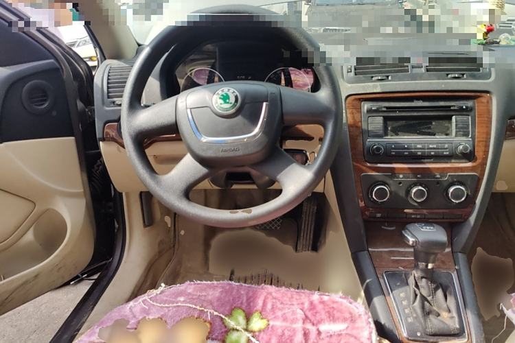 Used Skoda Octavia 2010 1.8TSI DSG Yijun Edition Steering Wheel