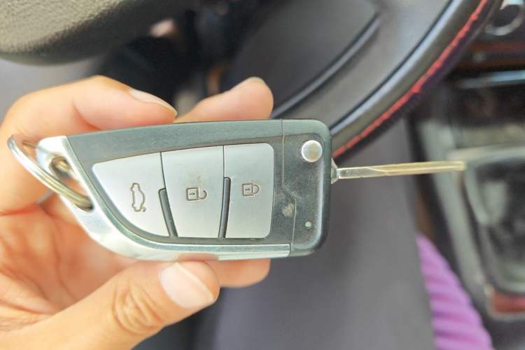 Used Skoda Octavia 2010 1.6L Manual - Yijun Version Vehicle Key