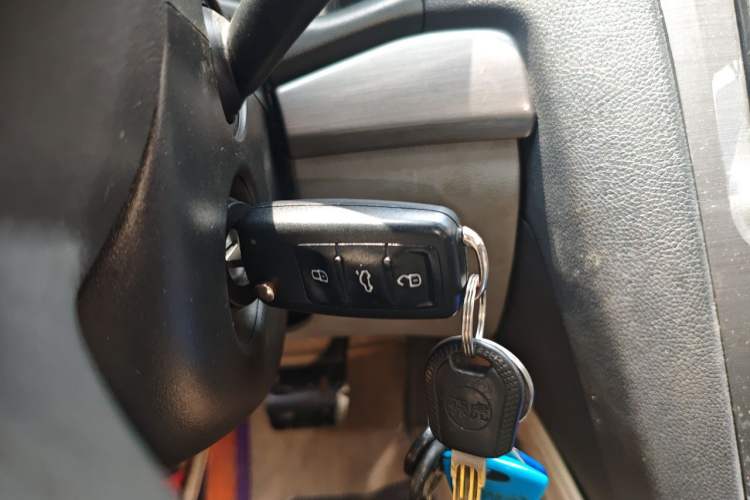 Used Skoda Octavia 2010 1.6L Automatic Eado Edition Vehicle Key