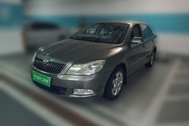 Ojetý Skoda Octavia 2010 1.4TSI DSG Yijun Edition