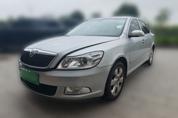 Used Skoda Octavia 2010 1.6L Automatic Yijun Edition Guazi used car, China used car export, Used car for sale, Used cars, Cheapest cars for sale