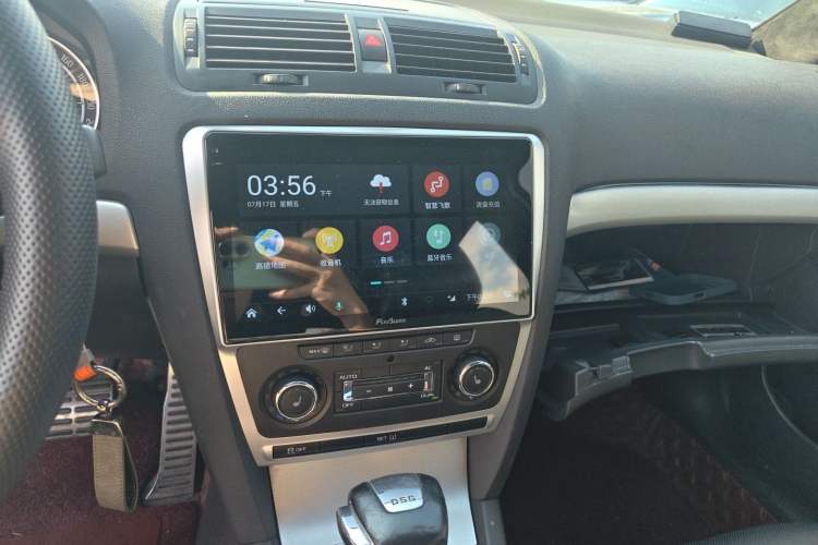 Used Skoda Octavia 2010 2.0L Automatic Yijun Edition Audio And AC Panel