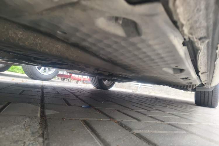 Used Skoda Octavia 2010 2.0 TSI RS Chassis Front Left
