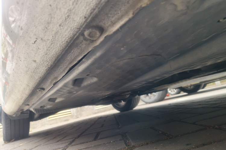 Used Skoda Octavia 2010 2.0 TSI RS Chassis Front Right